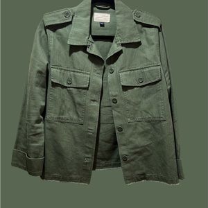 ❤️❤️❤️ Nearly new Universal Thread muted army green lightweight jacket. Size L❤️